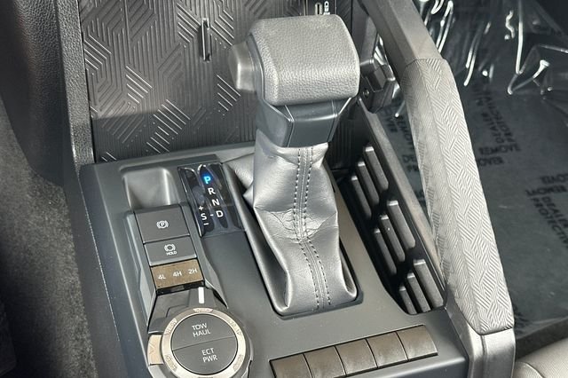 2026 Toyota Tacoma SR5 - Photo 19