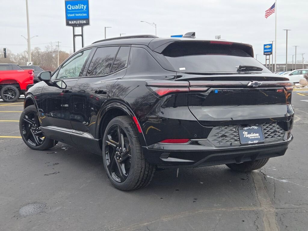 2025 Chevrolet Equinox EV RS - Photo 14