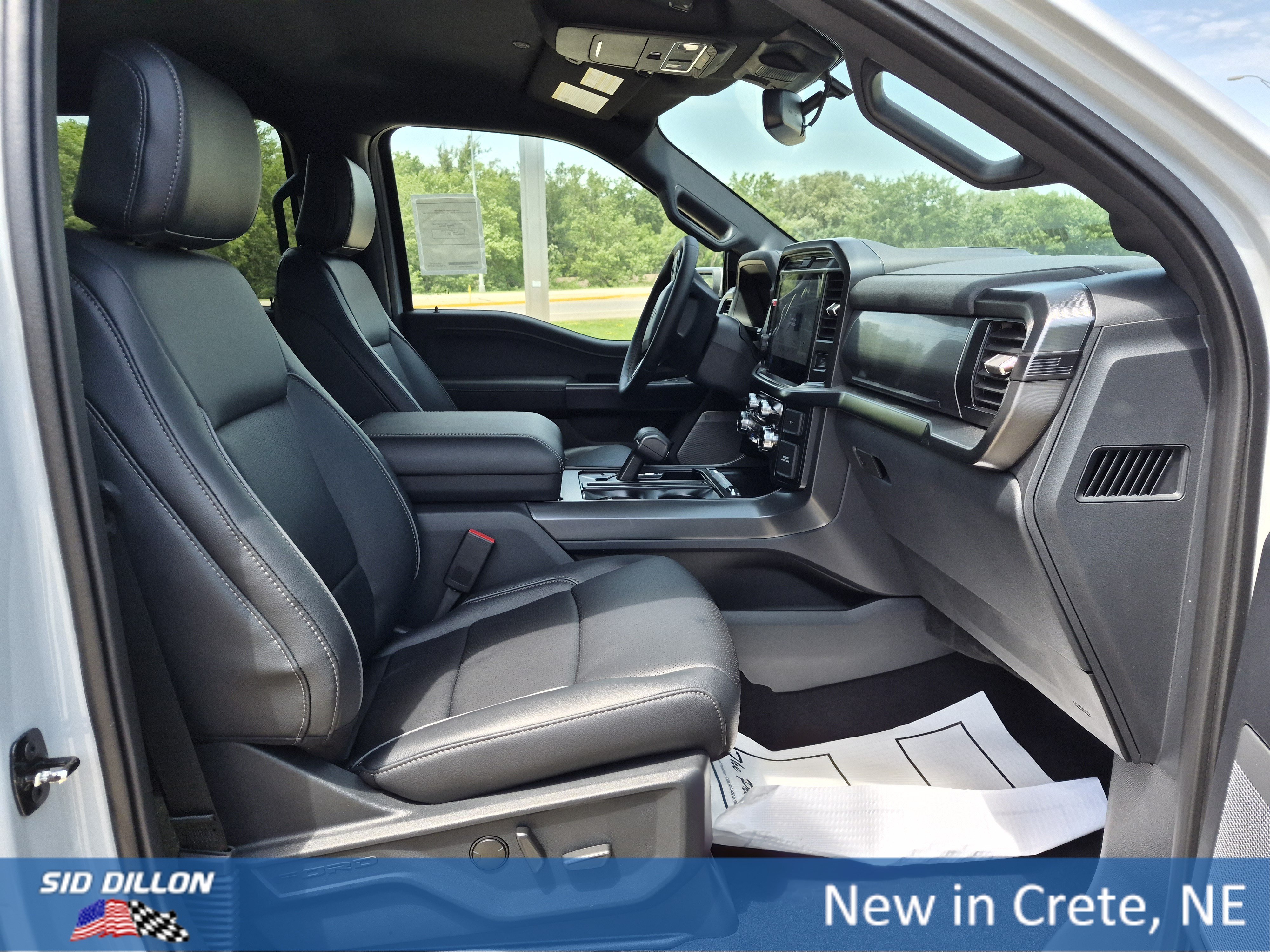 New 2026 Avalanche Ford LARIAT image 4