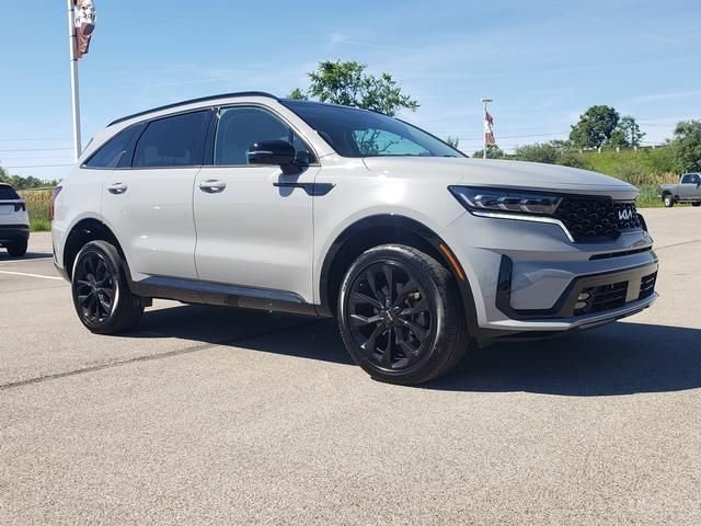 Used 2023 Gray Kia SX image 3