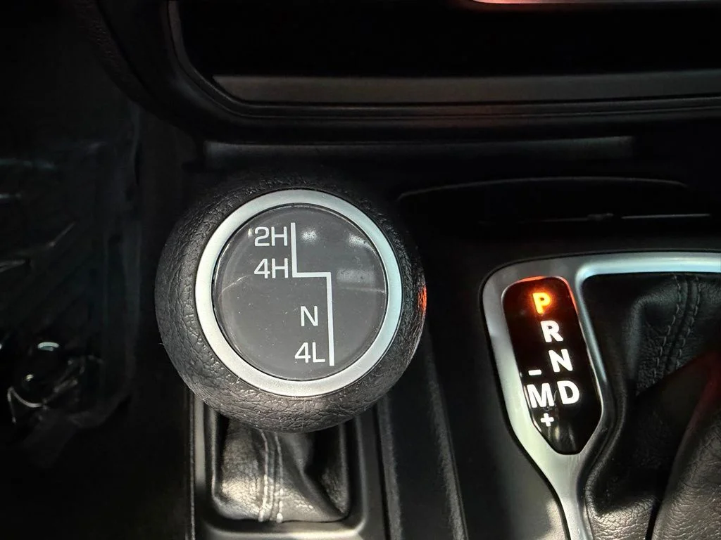 Used 2024 Blue Jeep Sahara image 24