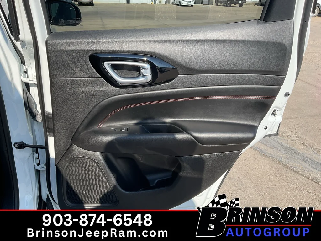 Used 2025 Bright White Clearcoat Jeep Trailhawk image 19