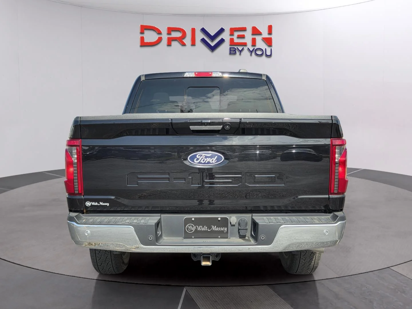 Used 2024 Agate Black Ford XLT image 4