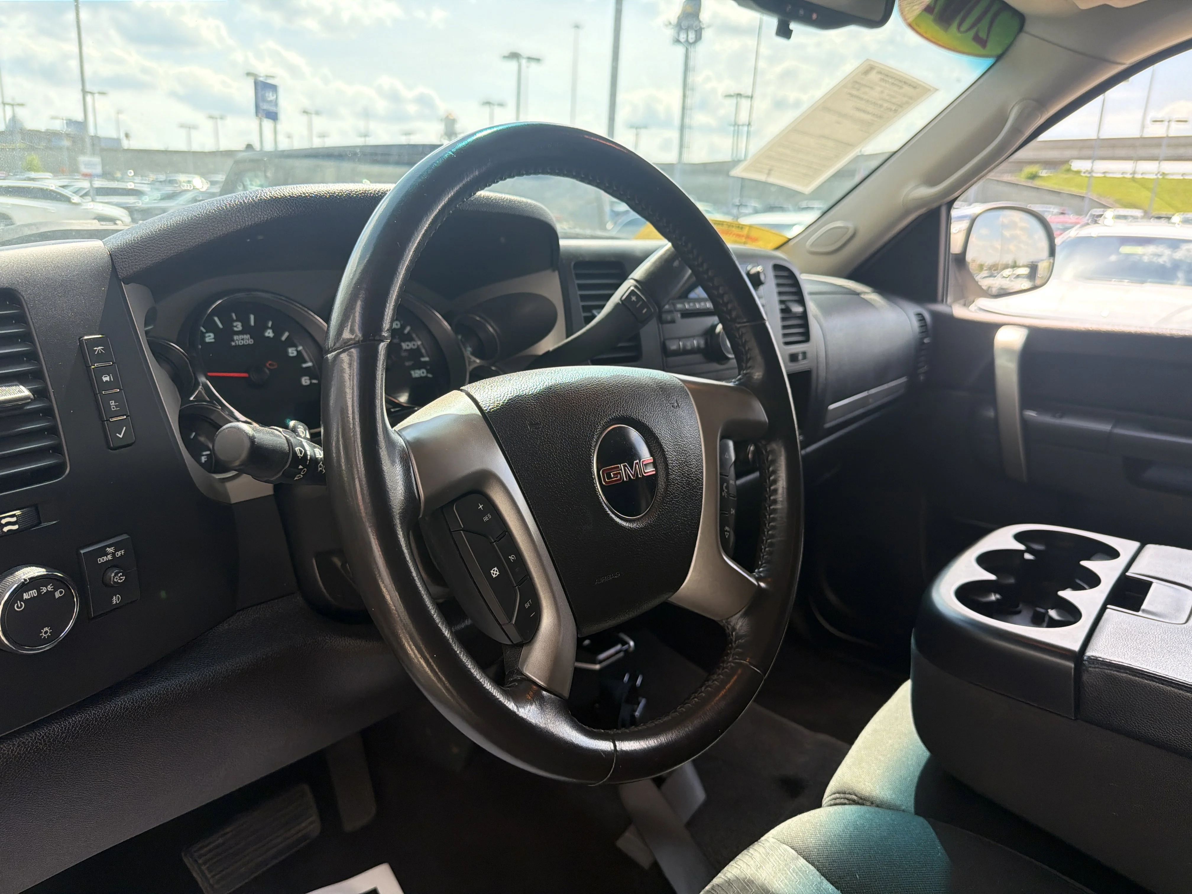 Used 2012 Summit White GMC SLE image 30