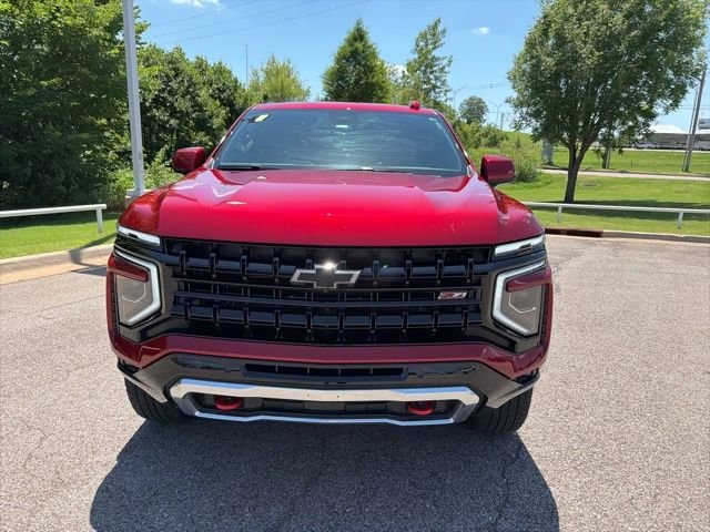 Used 2025 Red Chevrolet Z71 image 8