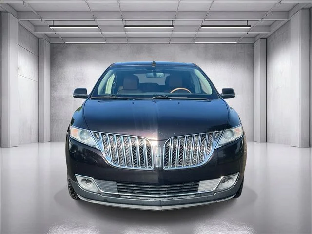 Used 2015 Brown Lincoln Base image 7