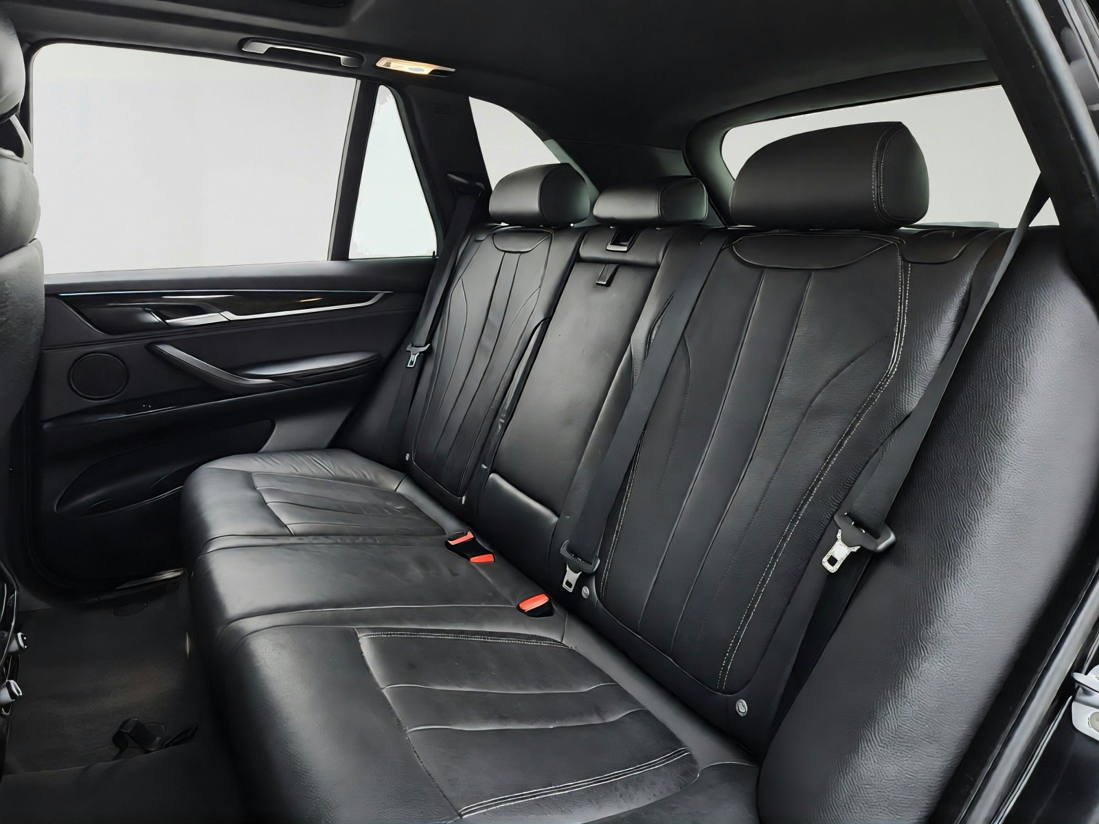 Used 2018 BLACK SAPPHIRE BMW xDrive35i image 27