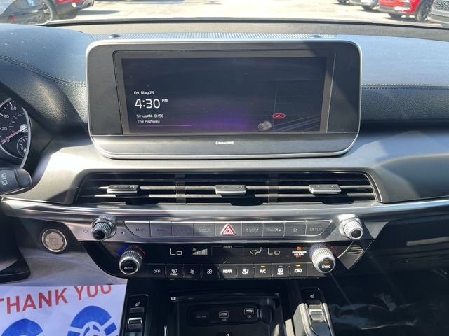 Used 2022 White Kia S image 14