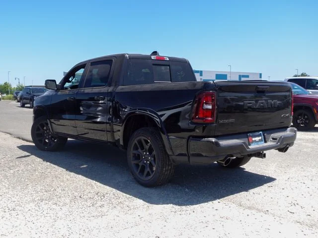New 2026 Diamond Black Crystal Pearl-Coat Exterior Paint RAM Laramie image 9