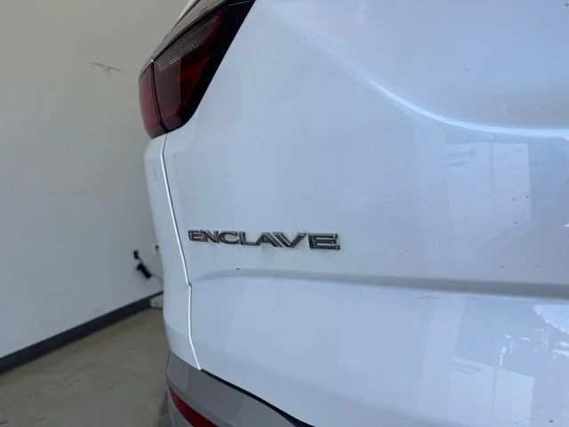 Used 2021 White Frost Tricoat Buick Essence image 37