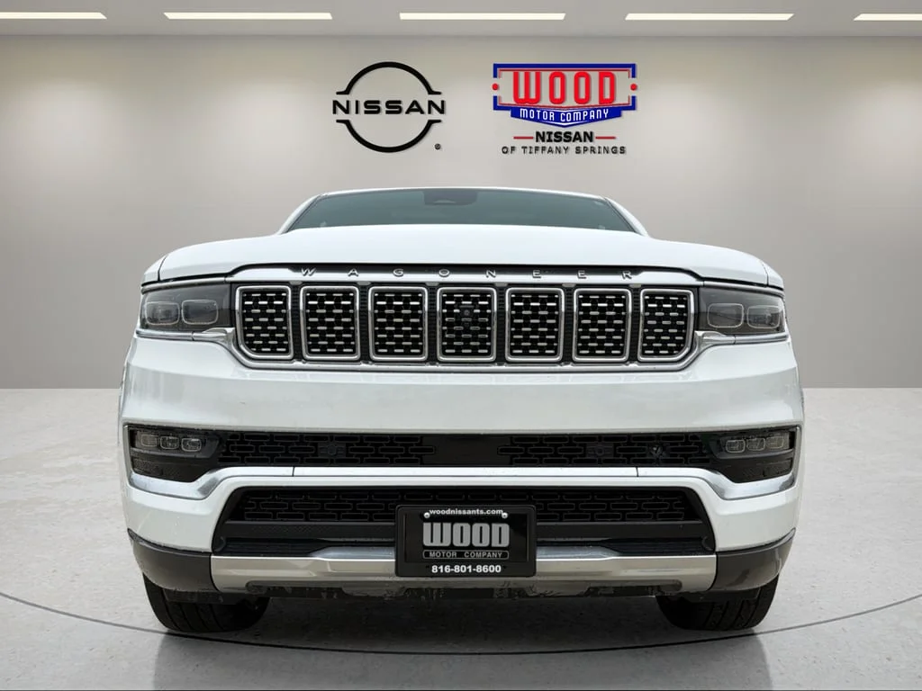 Used 2022 Bright White Clearcoat Jeep Series II image 6