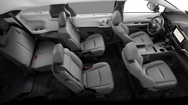 New 2026 Midnight Black Metallic Toyota  XLE image 31