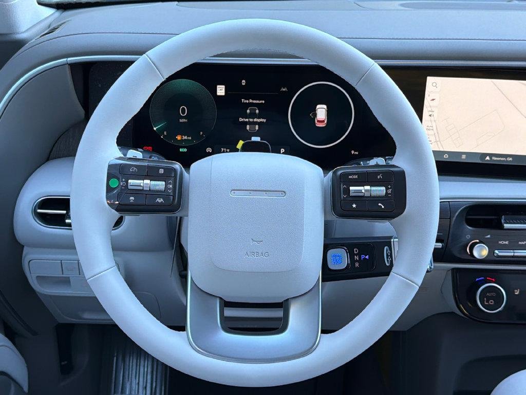 New 2027 White Hyundai SEL FWD image 24
