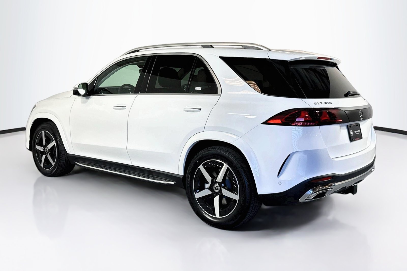 New 2027 Polar White Mercedes-Benz GLE 450 image 7