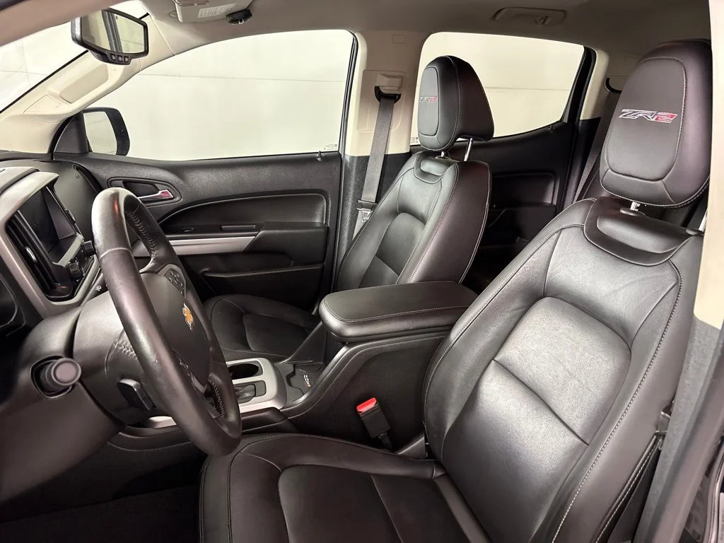 Used 2022 Black Chevrolet ZR2 image 28