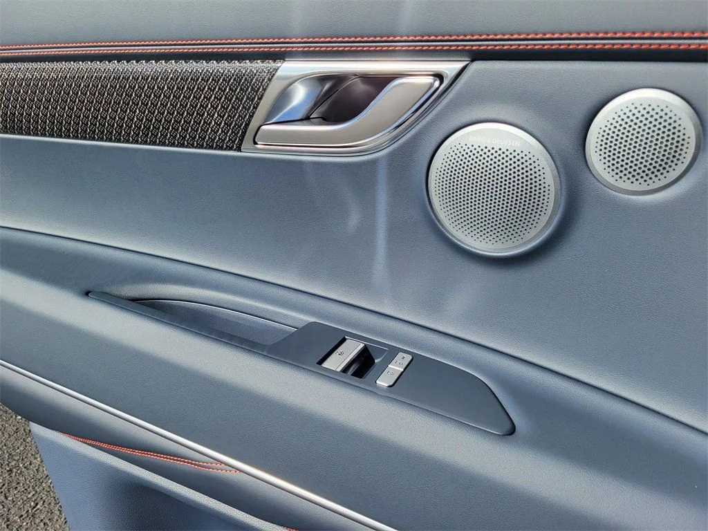2026 GENESIS GV80 Coupe E-SC - Photo 12