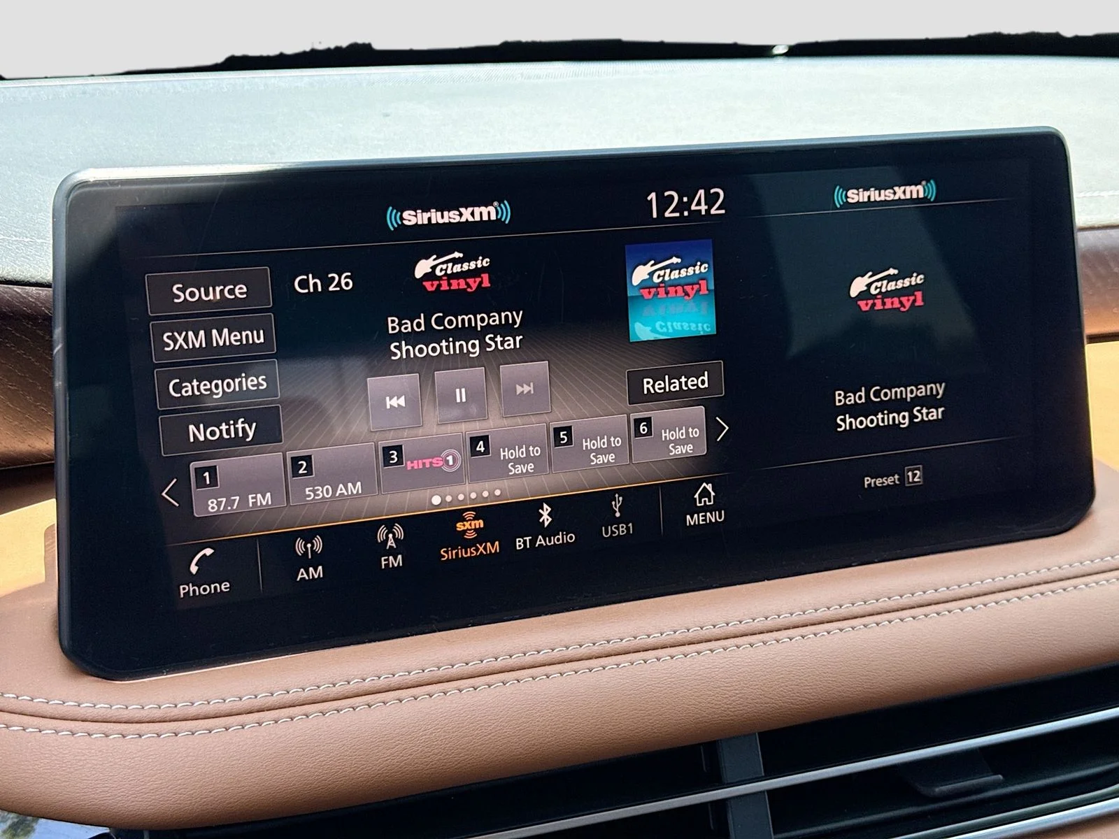 Used 2023 Black INFINITI Sensory image 15