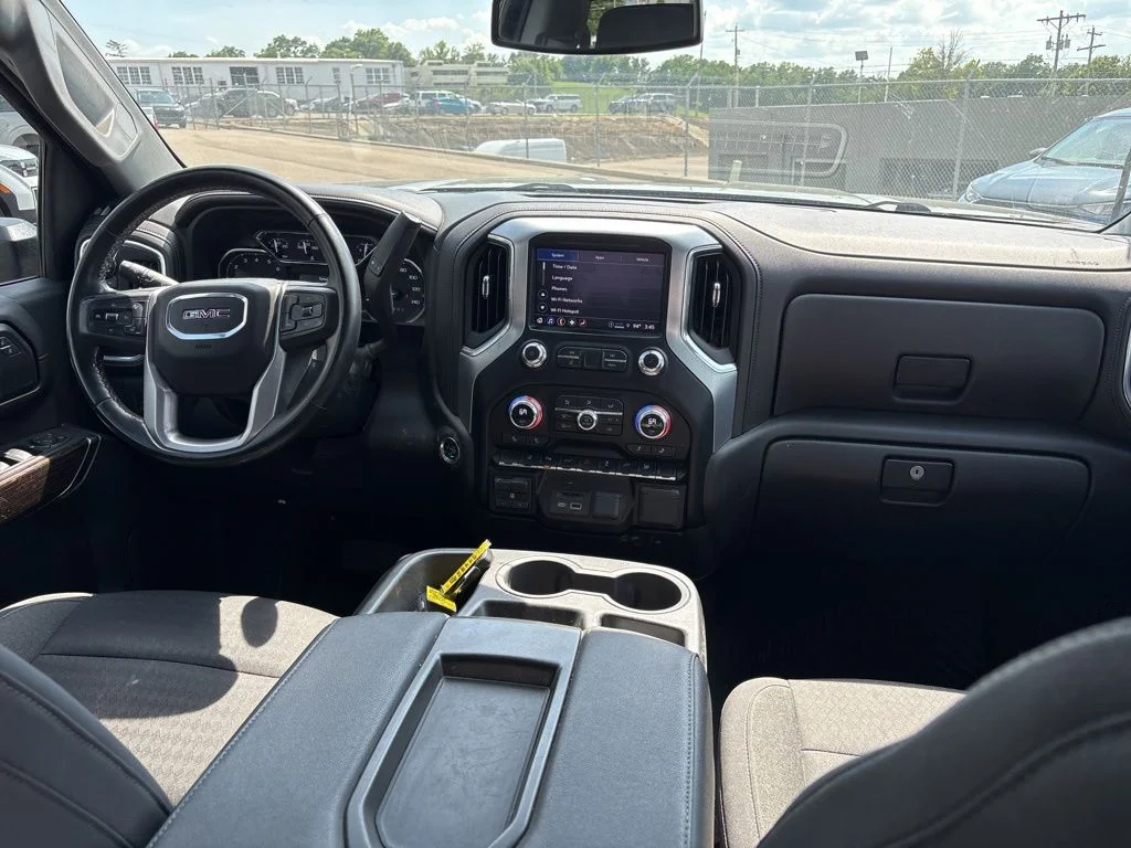 Used 2023 Forest Green GMC SLE image 10