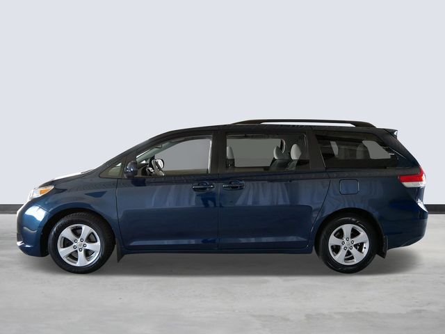 Used 2011 Toyota Sienna LE with VIN 5TDKK3DC0BS018801 for sale in Hudson, WI