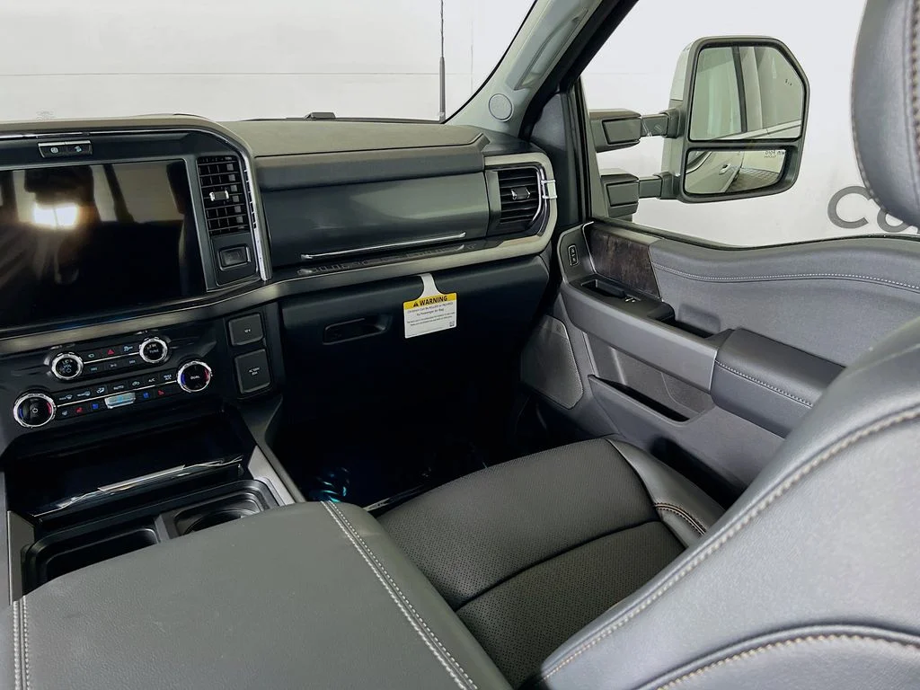 New 2026 Avalanche Ford Lariat image 28