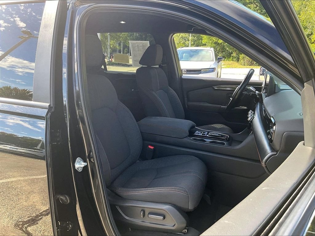 Used 2025 Black Honda Sport image 11