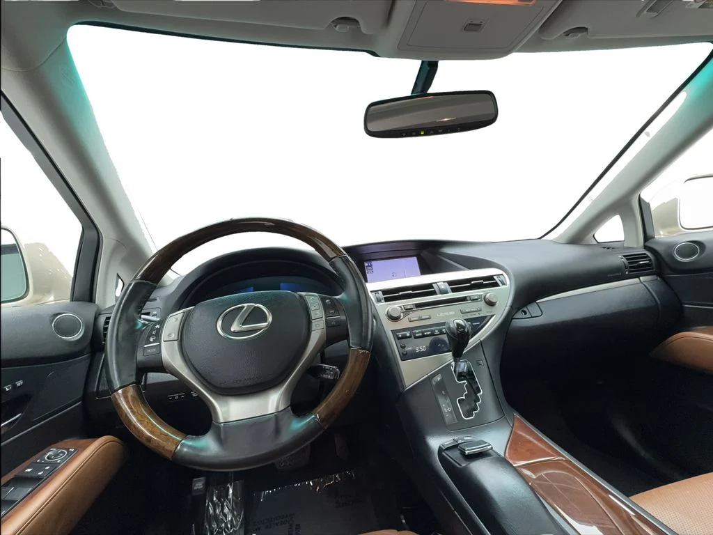 Used 2015 Beige Lexus 350 image 37