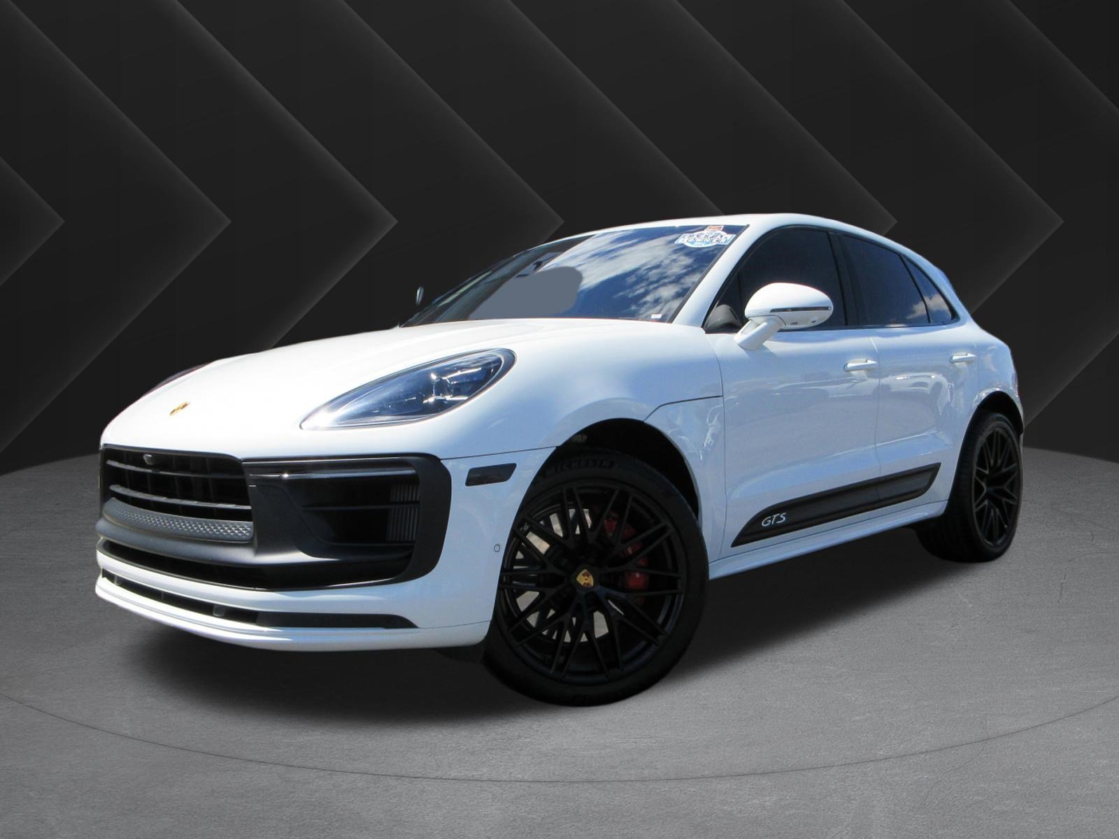 2022 Porsche Macan GTS's photo