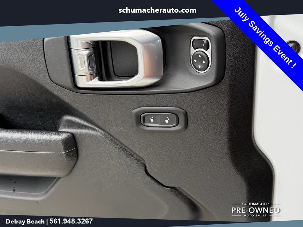 Used 2024 White Jeep Sport S image 24