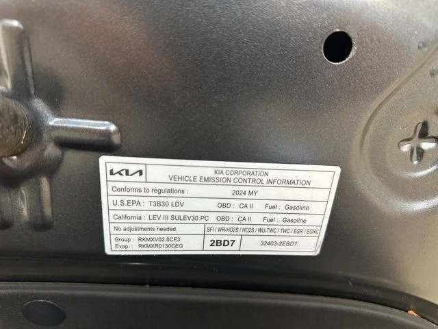 Used 2024 Gray Kia LXS image 18