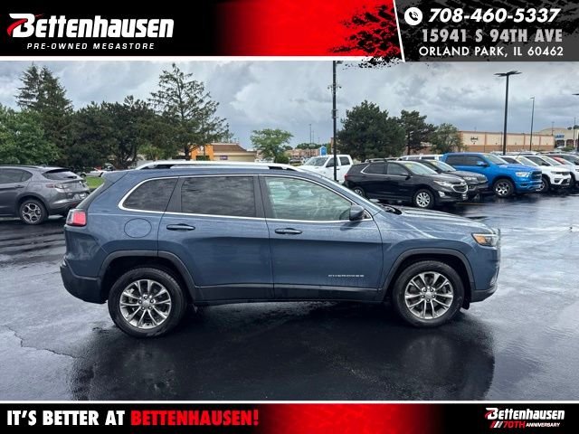 Certified Used 2020 Blue Jeep Latitude Plus image 5