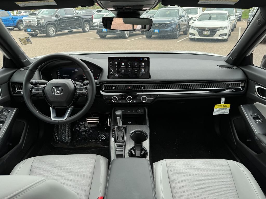 2026 Honda Civic Hatchback Sport Touring - Photo 18