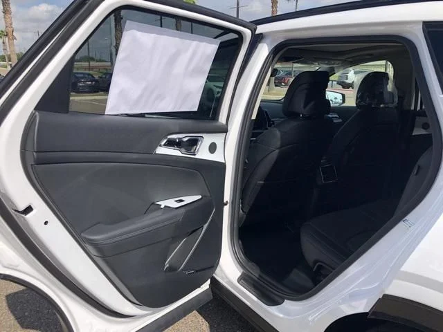 New 2025 White Kia SX-Prestige image 13
