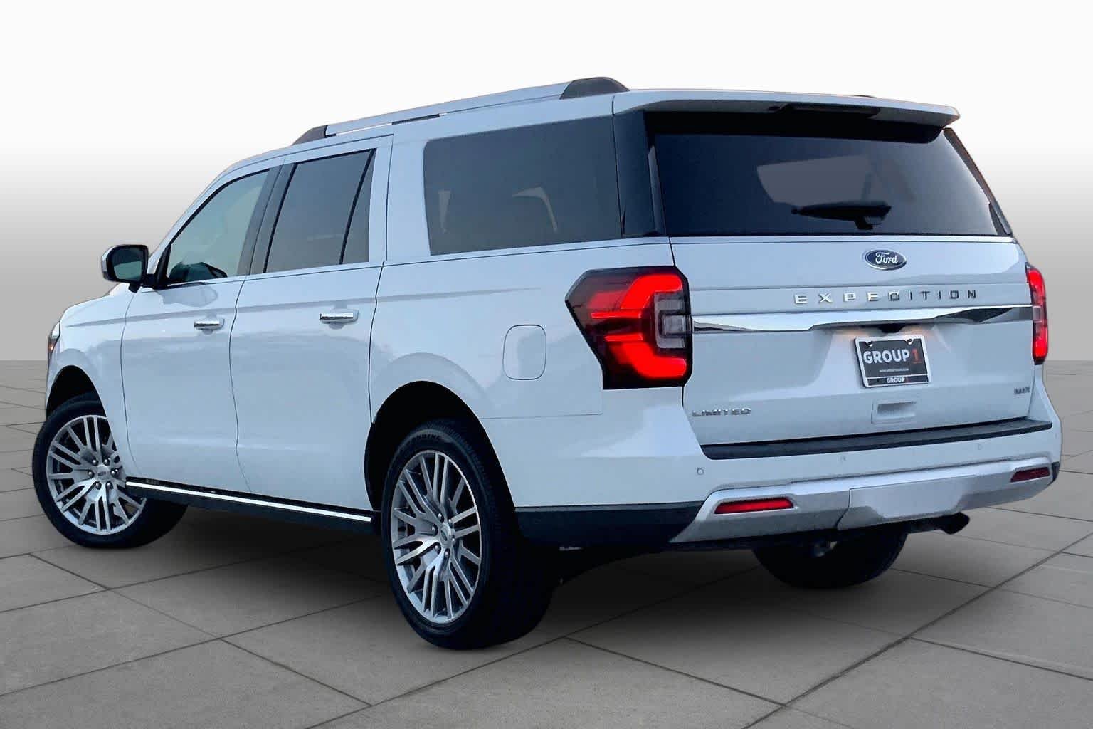 Used 2022 Oxford White Ford Limited image 12