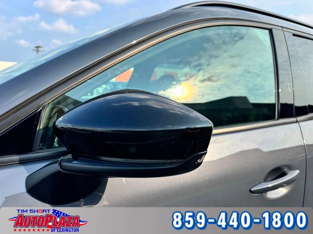 Used 2025 Gray Mazda Premium image 17