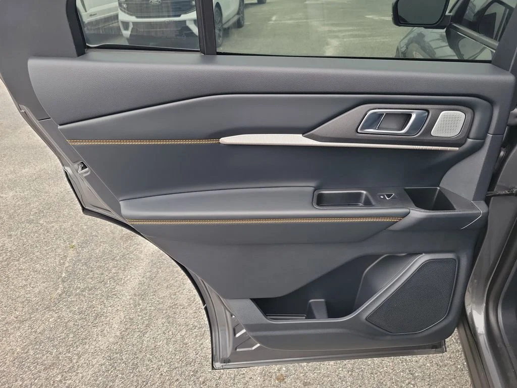 New 2026 Gray Ford Tremor image 28