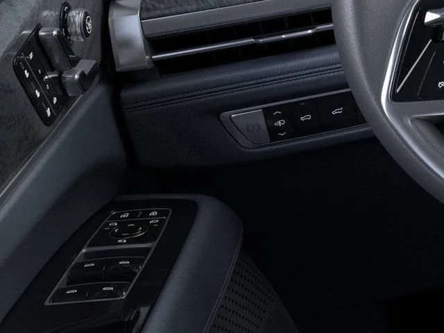 2025 Cadillac Escalade IQ Luxury 2 - Photo 22