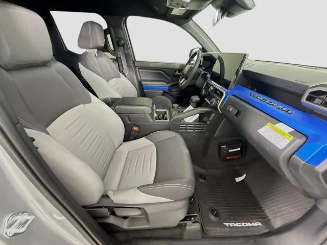 2025 Toyota Tacoma TRD Off Road - Photo 25