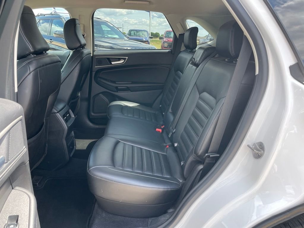 Used 2024 White Ford SEL image 8