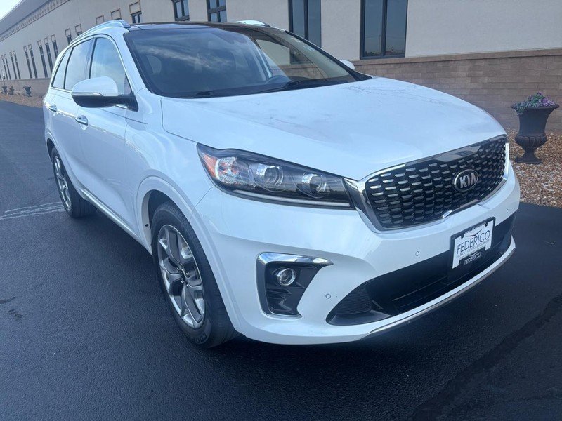 Used 2019 Kia Sorento SX with VIN 5XYPK4A50KG493718 for sale in Wood River, IL