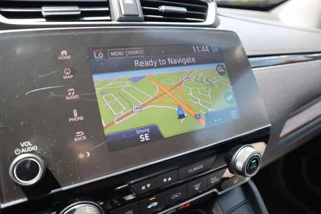Used 2020 Lunar Silver Metallic Honda Touring image 15