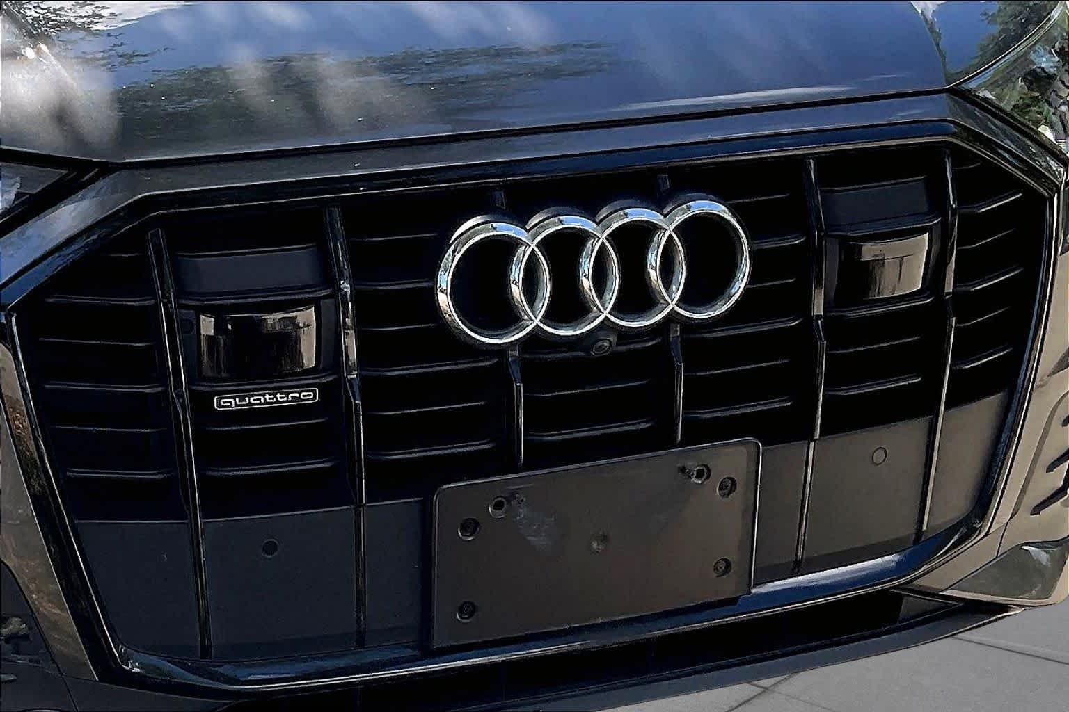 Used 2020 GREY Audi Prestige image 29