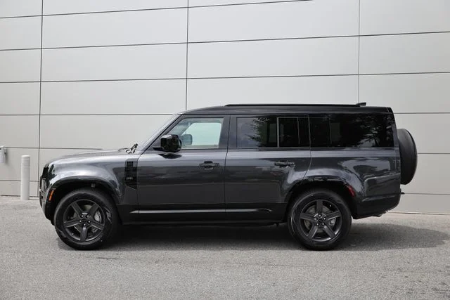 New 2026 Gray Land Rover X-Dynamic SE image 4