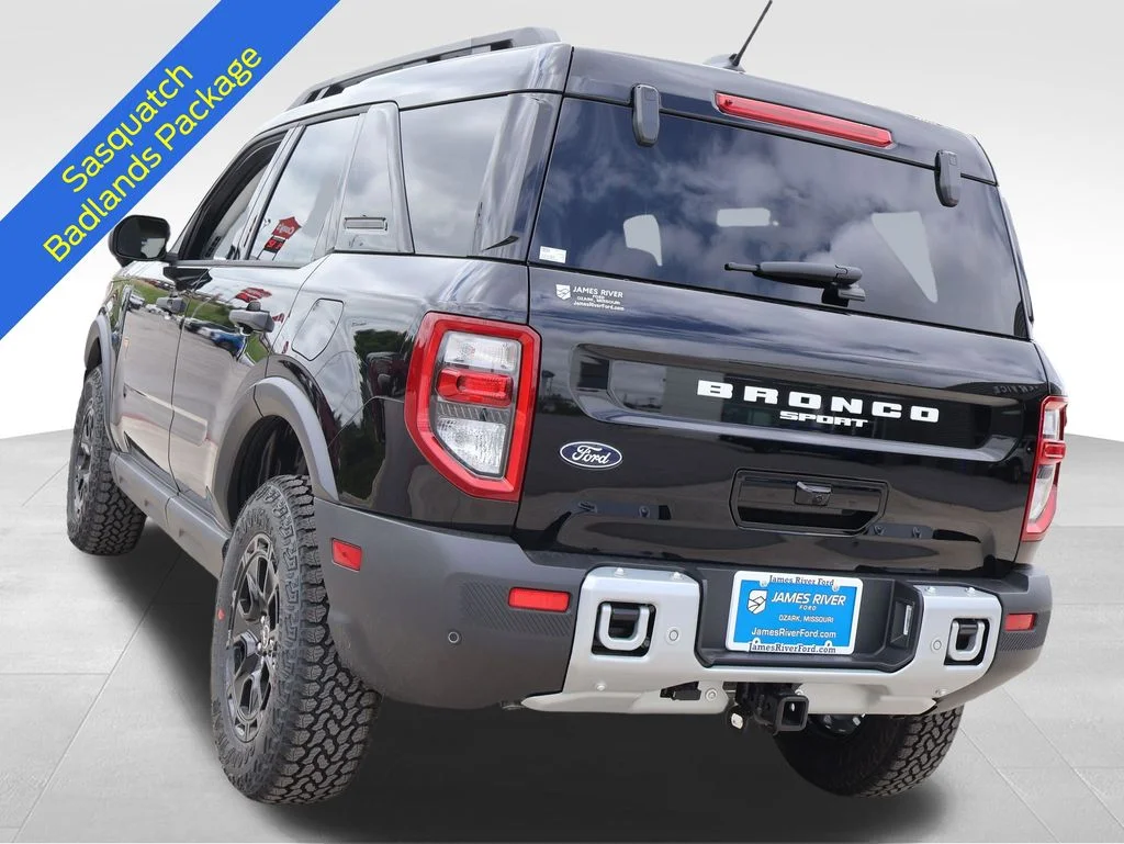 New 2026 Shadow Black Ford Badlands® image 3