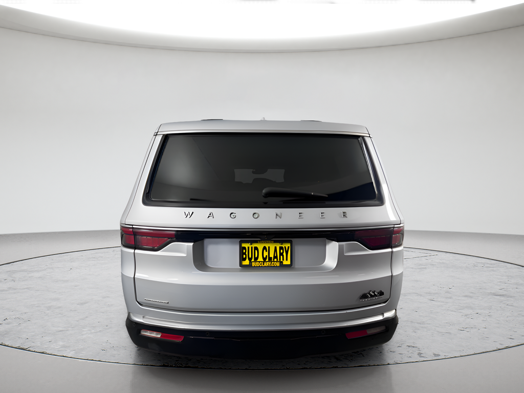 Used 2022 Silver Jeep Series III image 6
