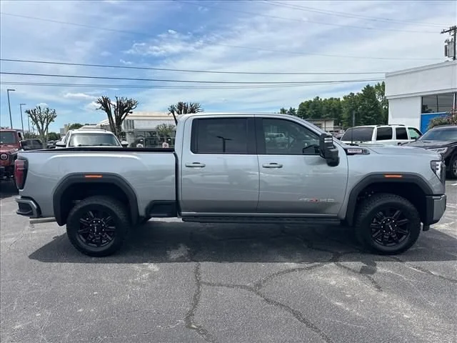 2026 GMC Sierra 2500HD AT4 - Photo 14