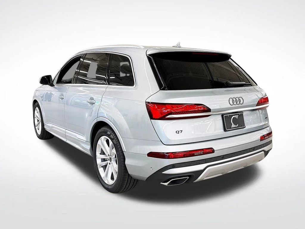 2025 Audi Q7 Premium Plus - Photo 3