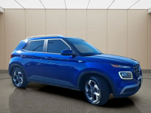 Used 2023 Blue Hyundai Limited image 4