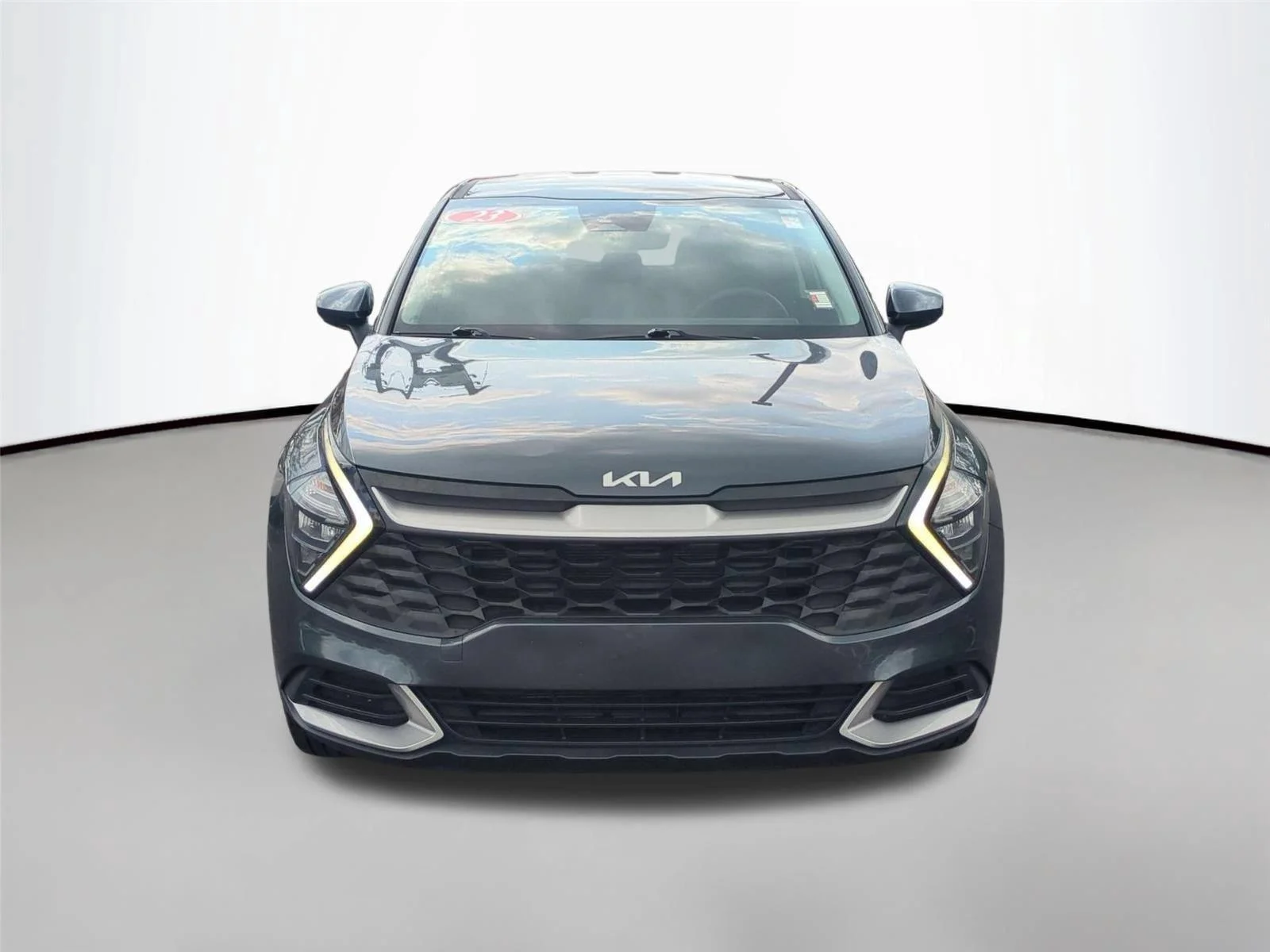 Used 2023 Gravity Gray Kia LX image 8