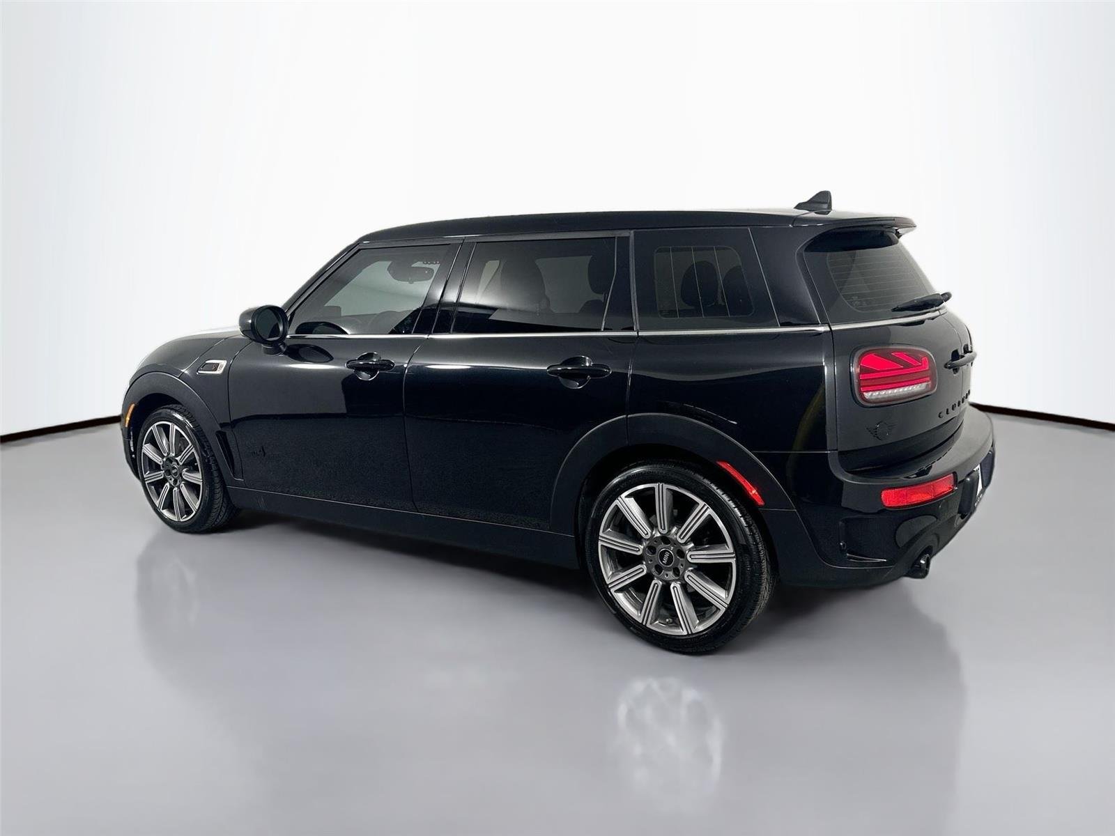 Used 2023 Midnight Black II MINI Cooper S image 7