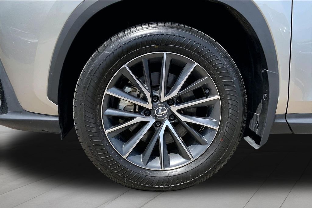 Used 2024 Silver Lexus 350 Base image 33